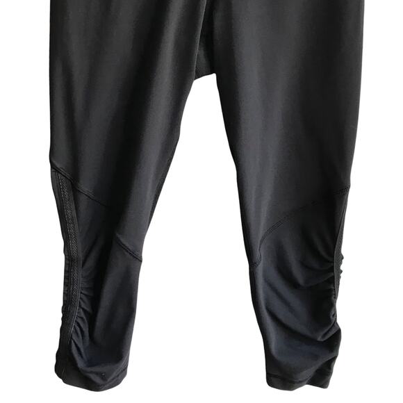 Lululemon Run Crops Leggings Size 4 Blue Wee Stripe Cropped Pants Gym Yoga - Picture 8 of 11